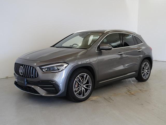 メルセデス‐AMG GLA35 4MATIC AMGパフォーマンスパッケージ・AMGアドバンスドパッケージ・ナビゲーションパッケージ