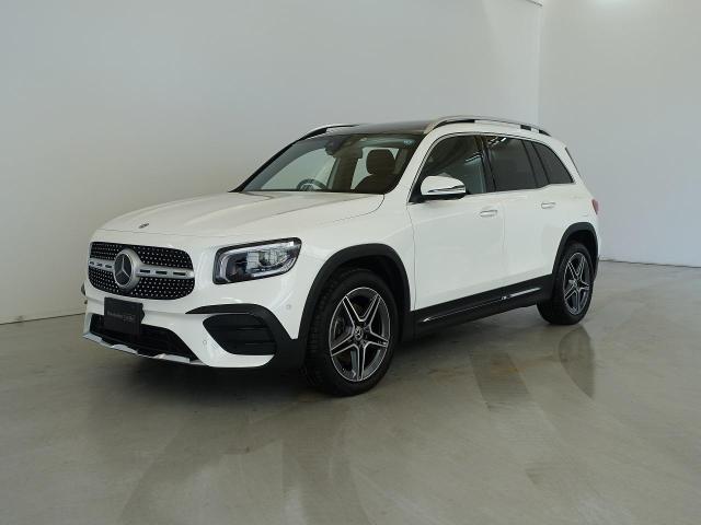 GLB200 d 4MATIC AMGラインパッケージ