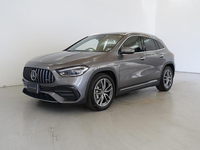 メルセデス‐AMG GLA35 4MATIC AMGパフォーマンスパッケージ・AMGアドバンスドパッケージ・ナビゲーションパッケージ