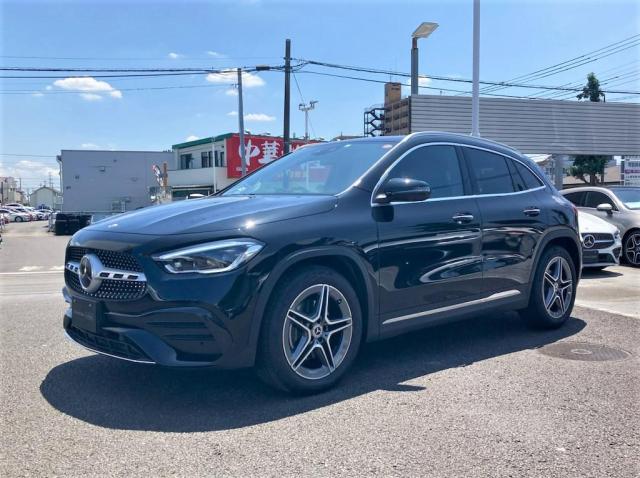 GLA200 d 4MATIC AMGラインパッケージ