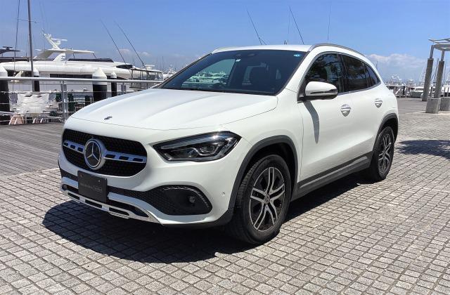 GLA200 d 4MATIC ナビゲーションパッケージ