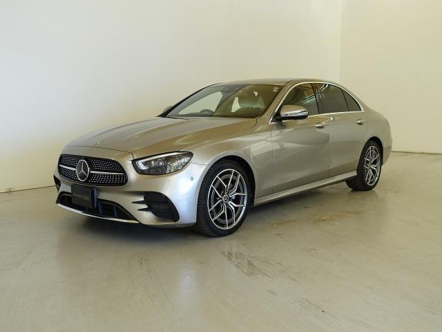 E200 スポーツ AMGラインインテリアパッケージ・エクスクルーシブパッケージ