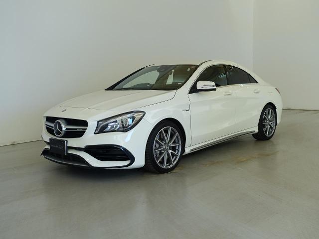 メルセデス‐AMG CLA45 4MATIC レーシングエディション