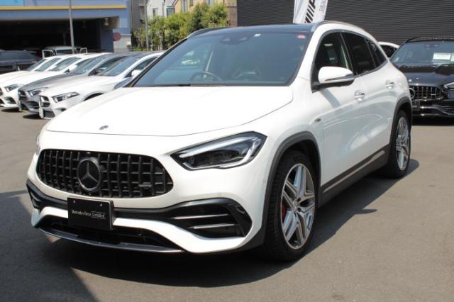 メルセデス‐AMG GLA45 S 4MATIC+ AMGパフォーマンスパッケージ・AMGアドバンスドパッケージ