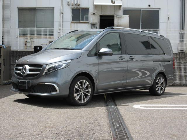 V220d アバンギャルドロング エクスクルーシブシートパッケージ