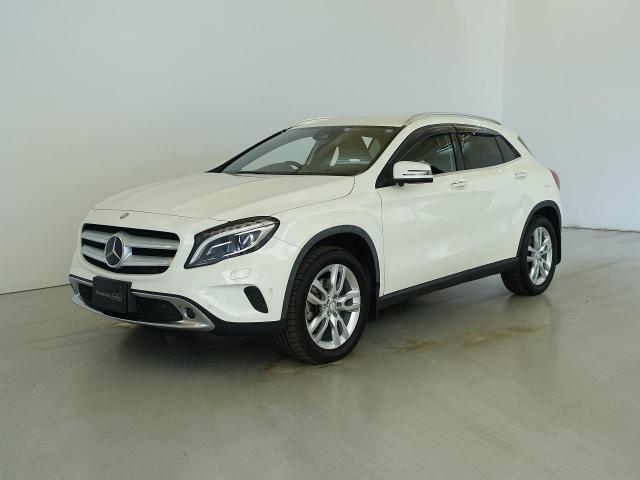 GLA250 4MATIC オフロード レザーエクスクルーシブパッケージ・レーダーセーフティパッケージ