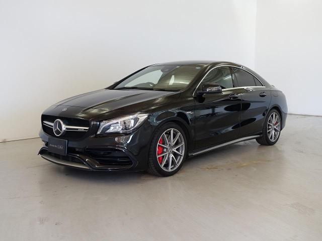 メルセデス‐AMG CLA45 4MATIC