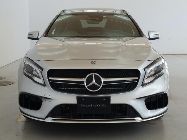 メルセデス‐AMG GLA45 4MATIC