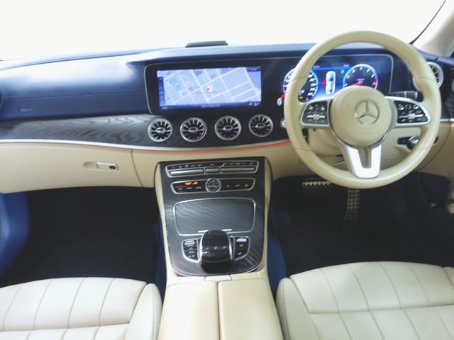 E200 クーペ スポーツ レザーパッケージ