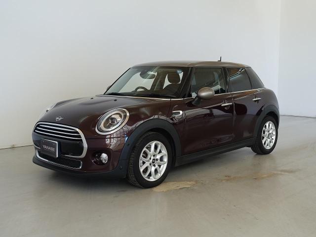 ミニクーパー バーガンディーエディション