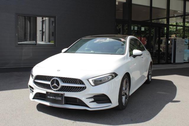 A250 4MATIC セダン AMGライン AMGレザーエクスクルーシブパッケージ・レーダーセーフティパッケージ・アドバンスドパッケージ・ナビゲーションパッケージ