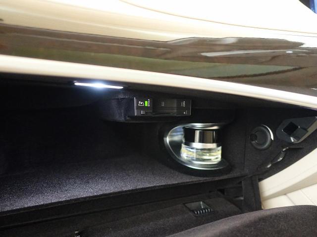 ギャラリー | メルセデス‐マイバッハ S560 designoスタイルパッケージ