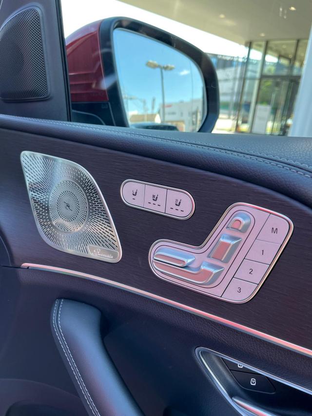 GLE400 d 4MATIC クーペ スポーツ E-ACTIV BODY CONTROLパッケージ