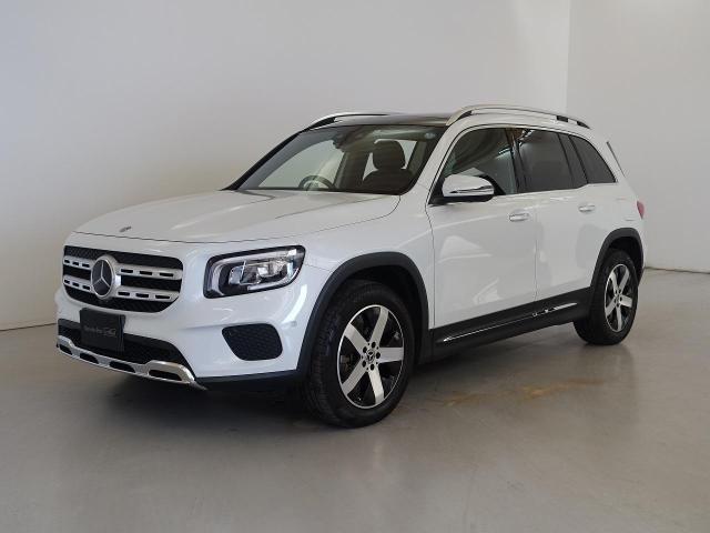 GLB200 d レザーエクスクルーシブパッケージ・アドバンスドパッケージ・ナビゲーションパッケージ