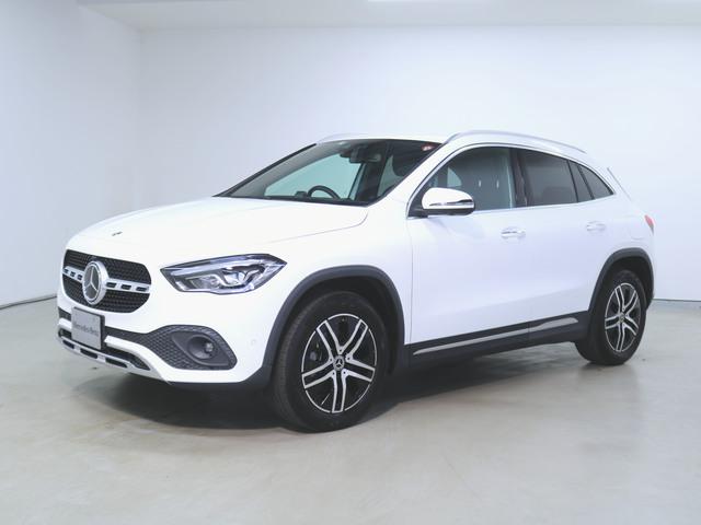 GLA200 d 4マチック ナビゲーションパッケージ