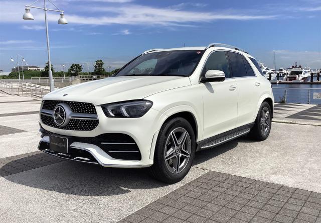 GLE300 d 4MATIC AMGラインパッケージ