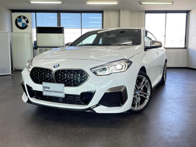 M235i xDriveグランクーペ