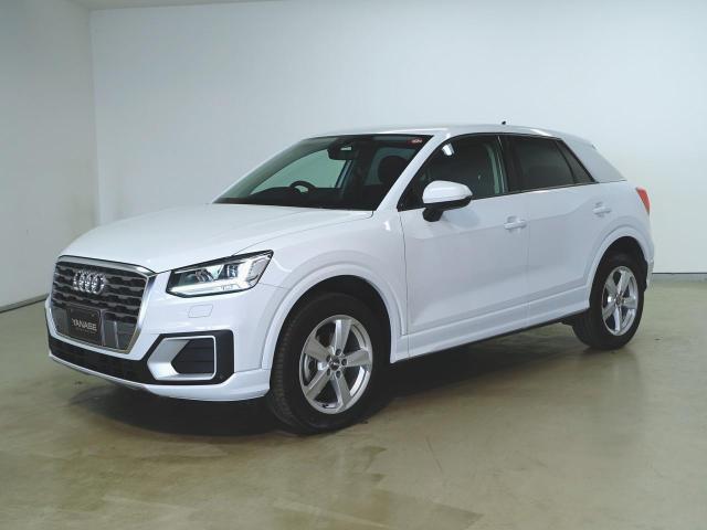 Q2 30 TFSI スポーツ
