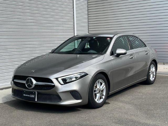 A180 セダン レーダーセーフティパッケージ ナビゲーションパッケージ