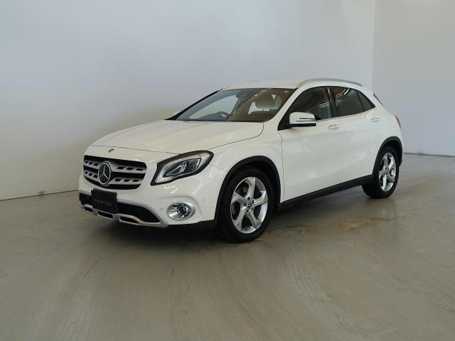 GLA220 4MATIC レーダーセーフティパッケージ