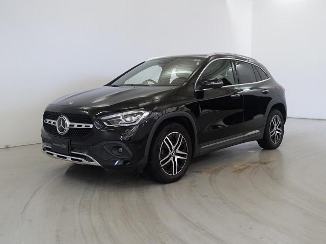 GLA200 d 4MATIC ナビゲーションパッケージ