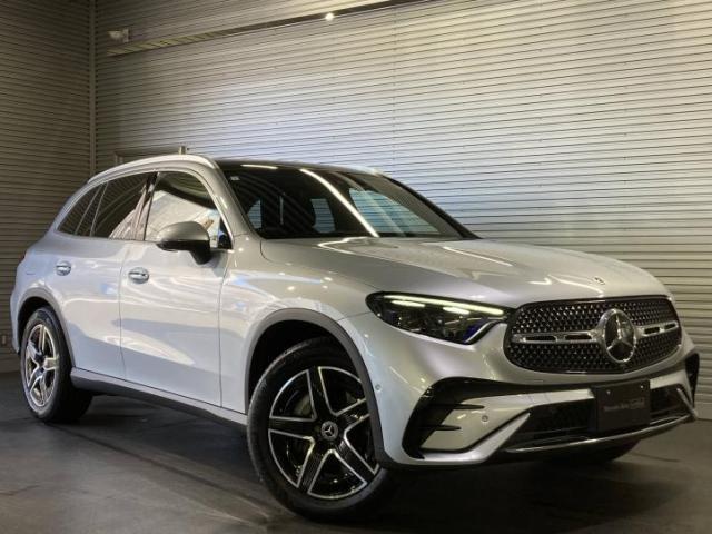 GLC220 d 4MATIC AMGラインパッケージ・AMGレザーエクスクルーシブパッケージ・ドライバーズパッケージ