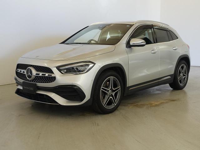 GLA200 d 4MATIC AMGライン アドバンスドパッケージ・ナビゲーションパッケージ