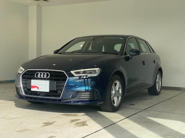 A3 シグネチャーエディション 30 TFSI