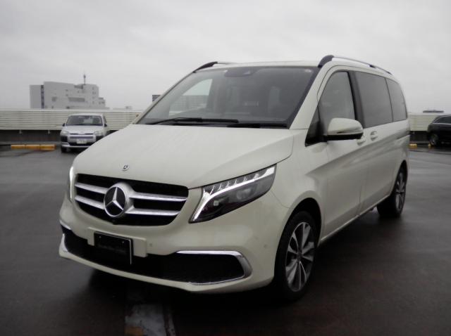 V220 d アバンギャルド