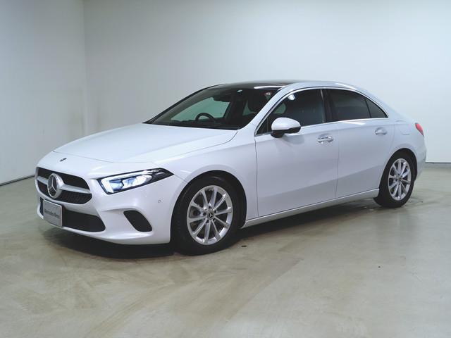 A250 4マチック セダン レザーエクスクルーシブパッケージ アドバンスドパッケージ レーダーセーフティーパッケージ ナビゲーションパッケージ