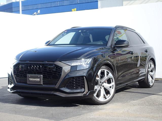 RS Q8 ベースグレード