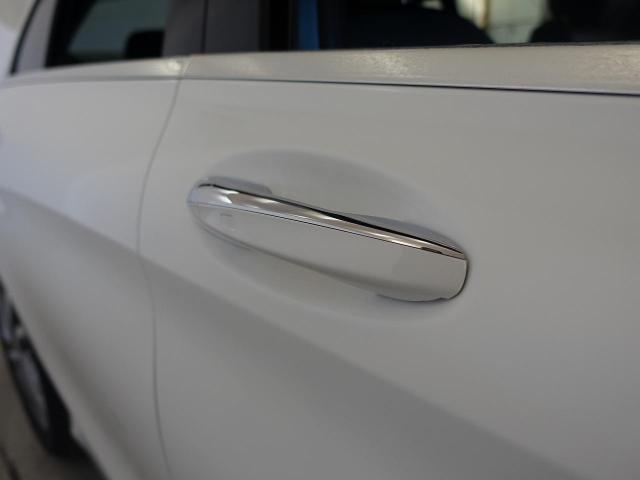 C180 アバンギャルド レーダーセーフティパッケージ・ベーシックパッケージ