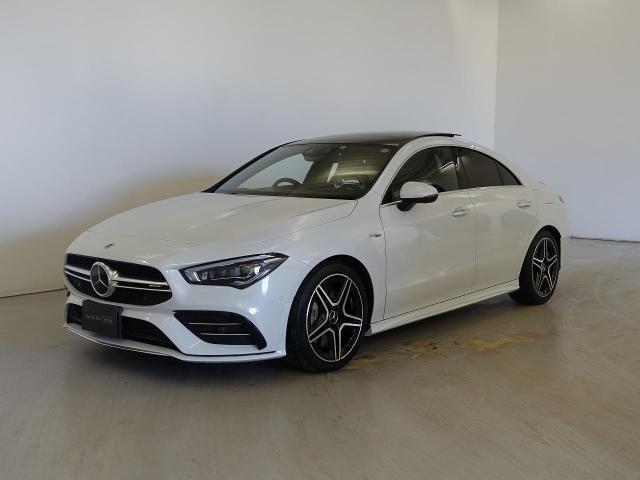 メルセデス‐AMG CLA35 4MATIC AMGパフォーマンスパッケージ・AMGアドバンスドパッケージ