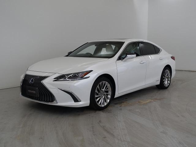 ES300h バージョンL