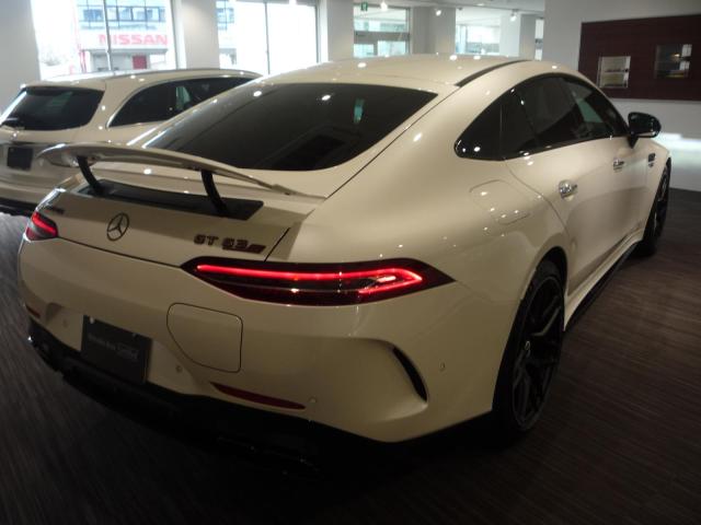 ギャラリー | GT63 SE パフォーマンス フルレザー仕様 イエローシート