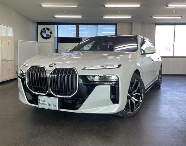 740d xDrive M Sport