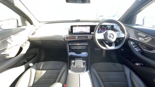 EQC400 4MATIC AMGライン