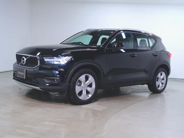 XC40 T4 モメンタム