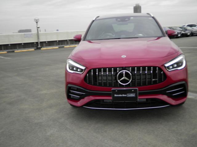 メルセデス‐AMG GLA45 S 4MATIC+ AMGパフォーマンスパッケージ・AMG