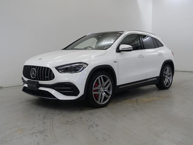 メルセデス‐AMG GLA45 S 4MATIC+ AMGパフォーマンスパッケージ・AMGアドバンスドパッケージ