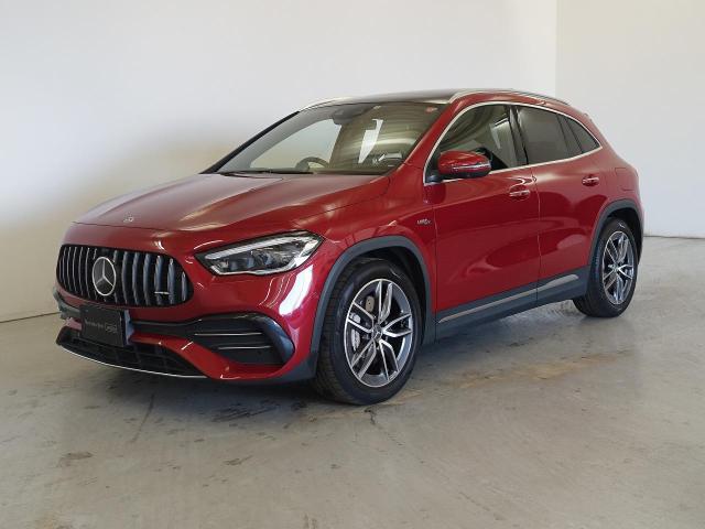 メルセデス‐AMG GLA35 4MATIC AMGパフォーマンスパッケージ・AMGアドバンスドパッケージ・ナビゲーションパッケージ