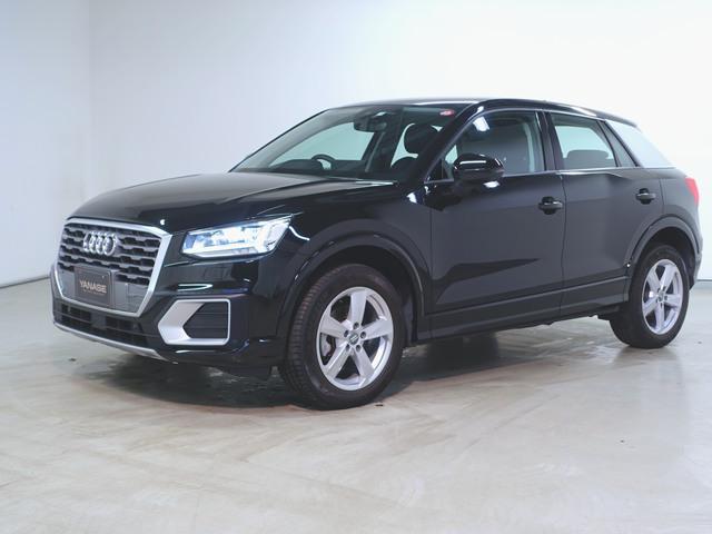 Q2 30 TFSI スポーツ