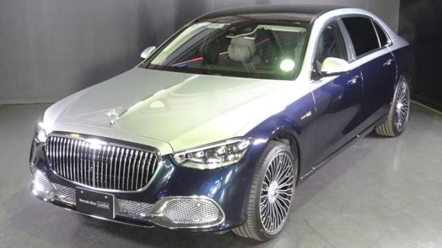 メルセデス・マイバッハ S680 4MATIC 