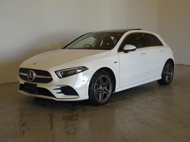 A250 e AMGライン AMGレザーエクスクルーシブパッケージ・アドバンスドパッケージ・ナビゲーションパッケージ