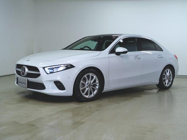 A250 4マチック セダン レザーエクスクルーシブパッケージ アドバンスドパッケージ レーダーセーフティーパッケージ ナビゲーションパッケージ