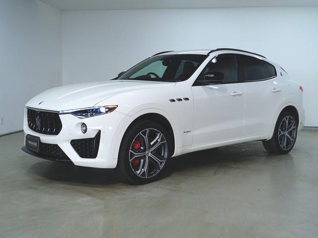 マセラティ レヴァンテ S グランスポーツ