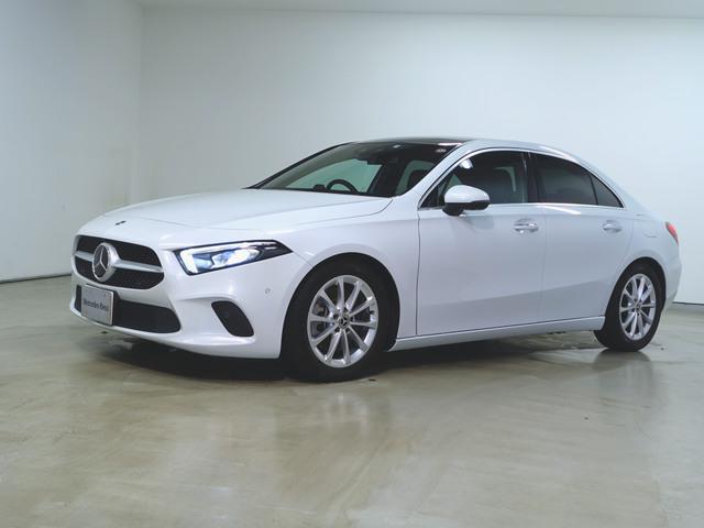 A250 4マチック セダン レザーエクスクルーシブパッケージ アドバンスドパッケージ レーダーセーフティーパッケージ ナビゲーションパッケージ