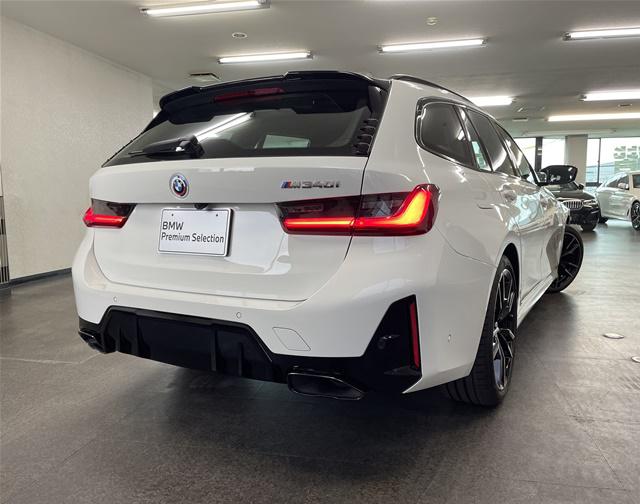 M340i xDrive Touring