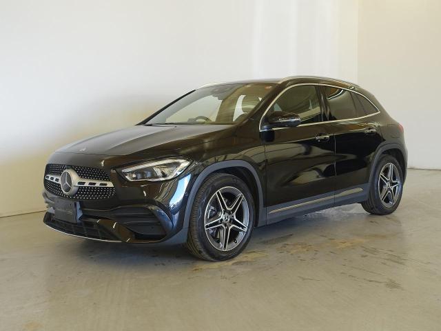 GLA200 d 4MATIC AMGライン AMGレザーエクスクルーシブパッケージ・ナビゲーションパッケージ