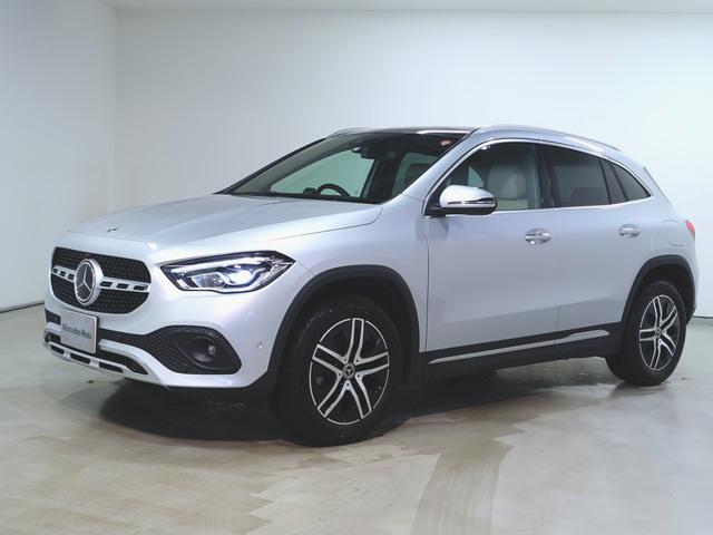 GLA200 d 4マチック ナビゲーションパッケージ アドバンスドパッケージ レザーエクスクルーシブパッケージ
